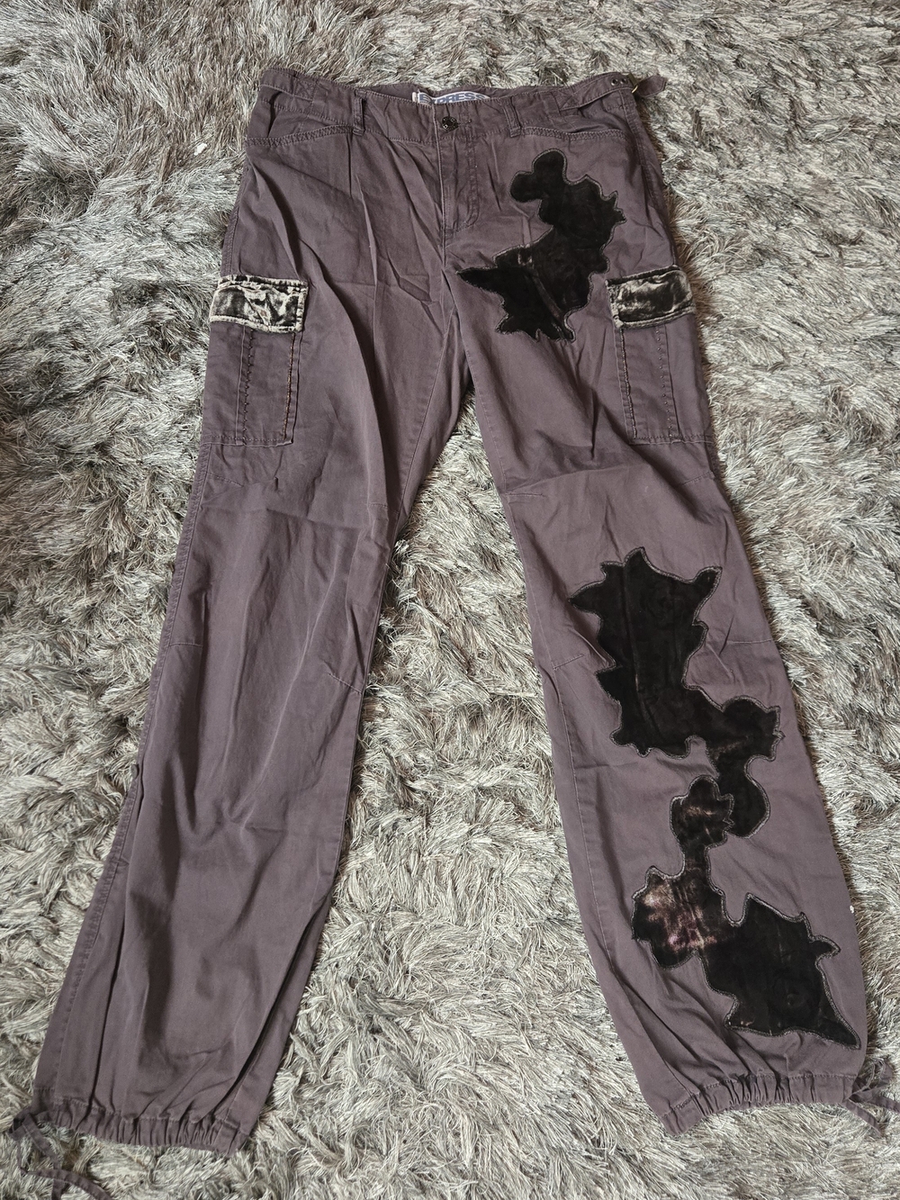 Rare Y2K Express Velvet Patch Cargo Pants